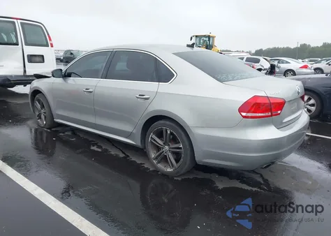 2014 Volkswagen Passat 2.5L Se from USA, damaged, VIN 1VWBP7A34EC010491